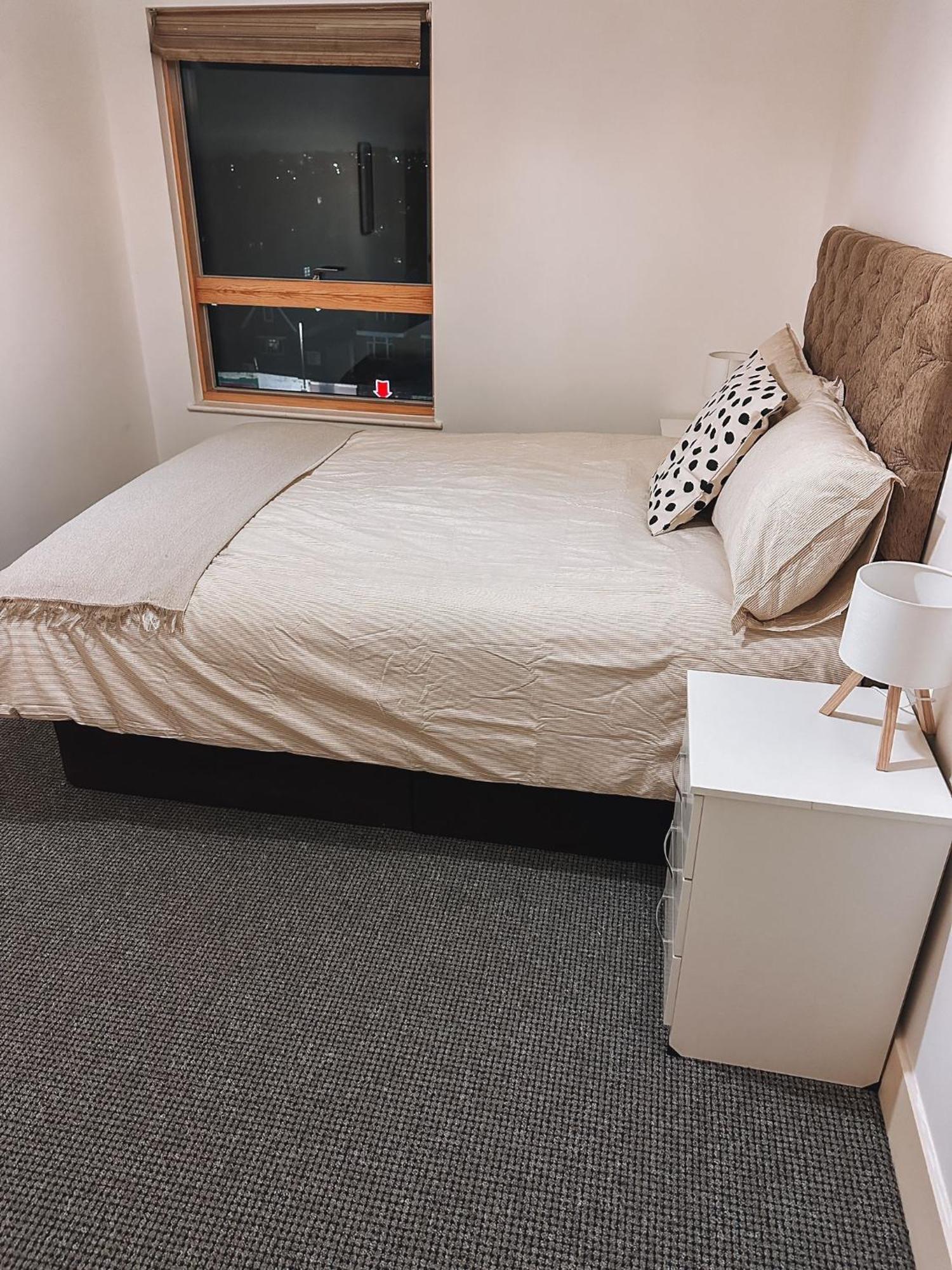 Modern And Spacious 2 Bedroom Flat In Streatham Appartement *